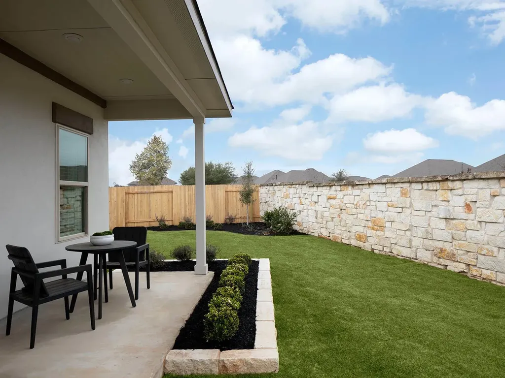 254 Sue Peaks Loop Dripping Springs TX 78620