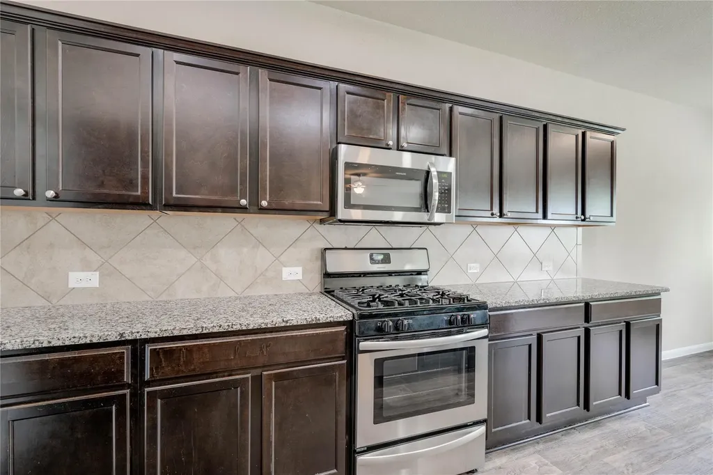 2908 Tilmon Lane Austin TX 78725