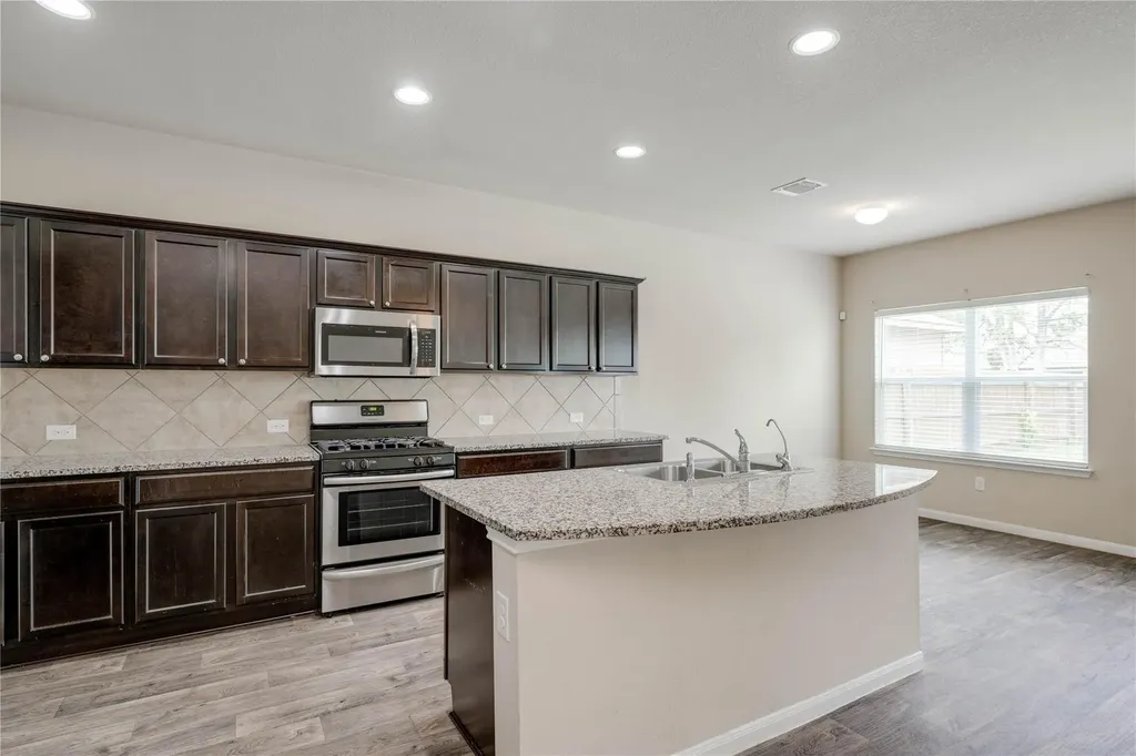 2908 Tilmon Lane Austin TX 78725