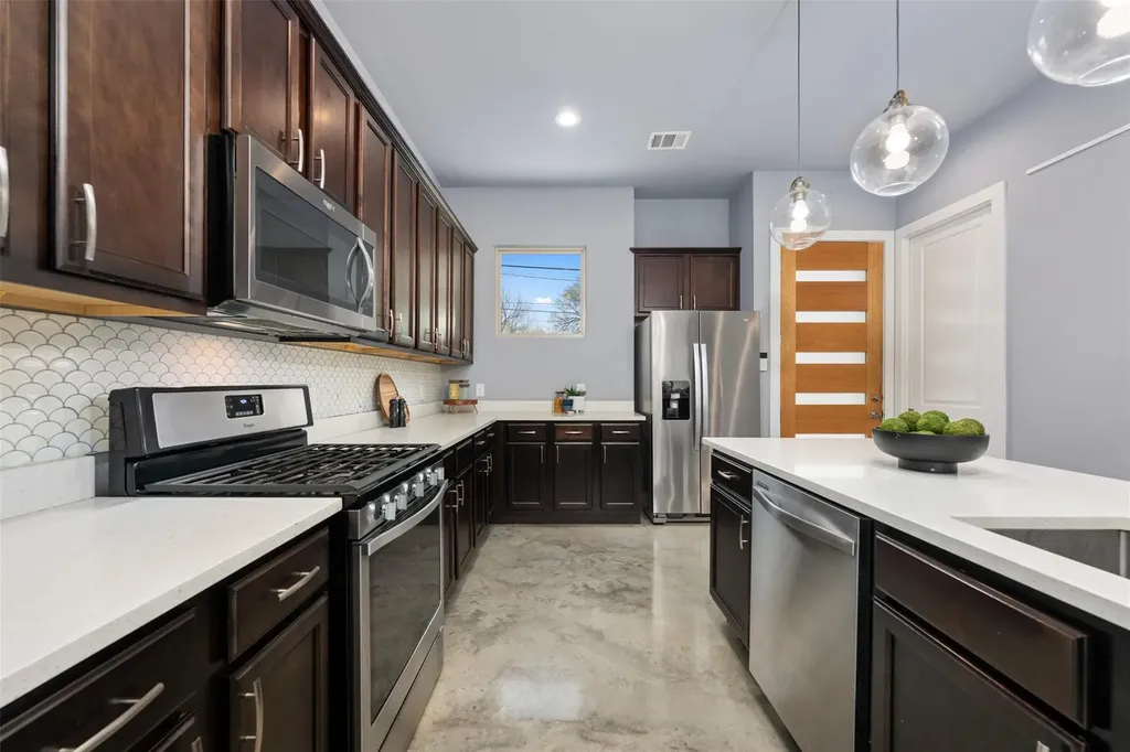 1310 Cedar Avenue Austin TX 78702