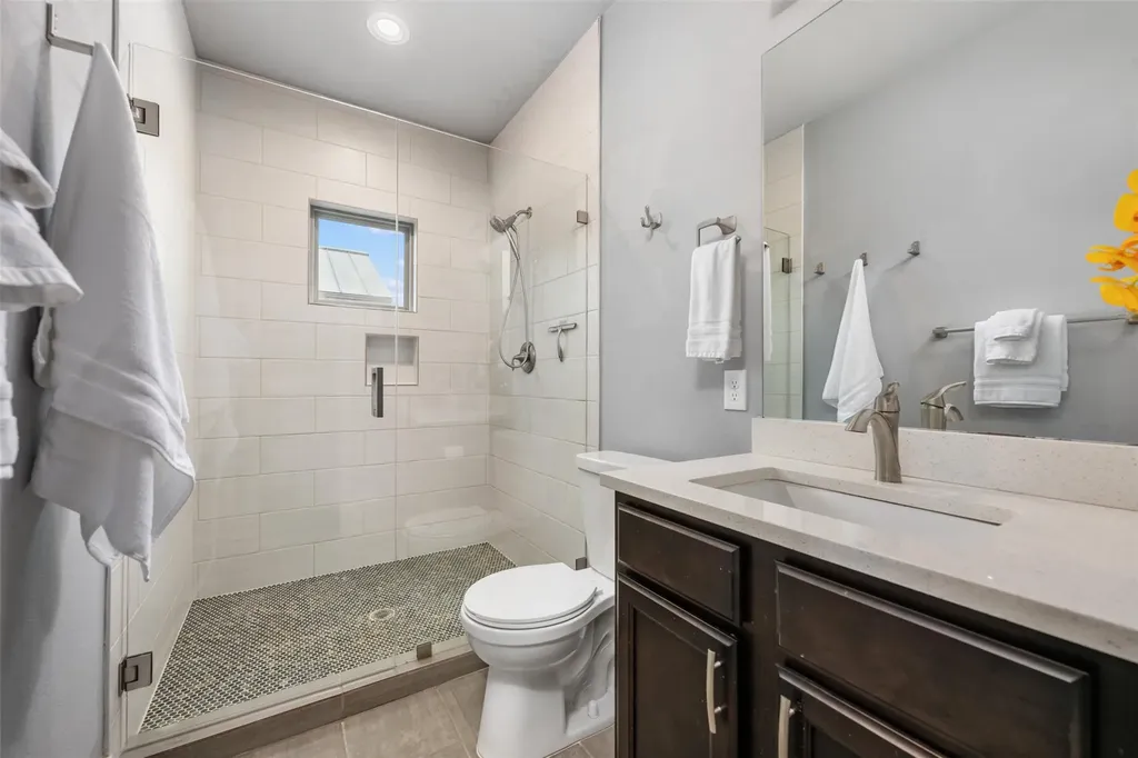 1310 Cedar Avenue Austin TX 78702