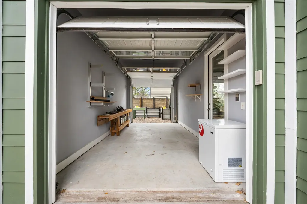 1310 Cedar Avenue Austin TX 78702