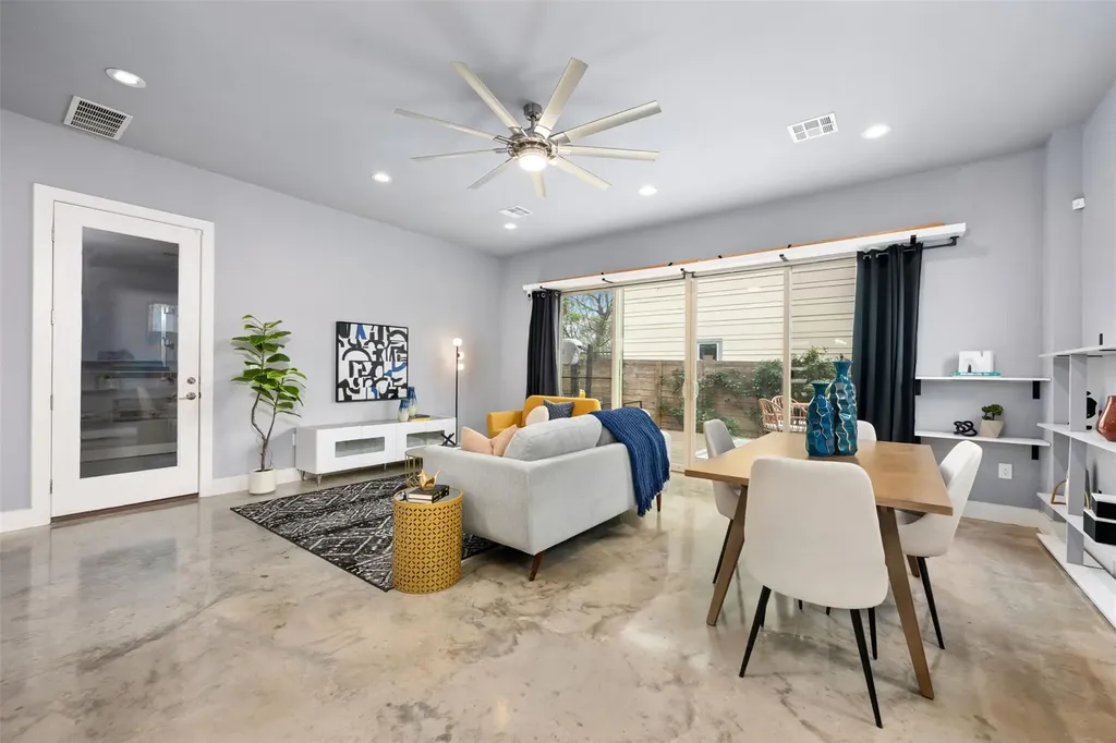 1310 Cedar Avenue Austin TX 78702