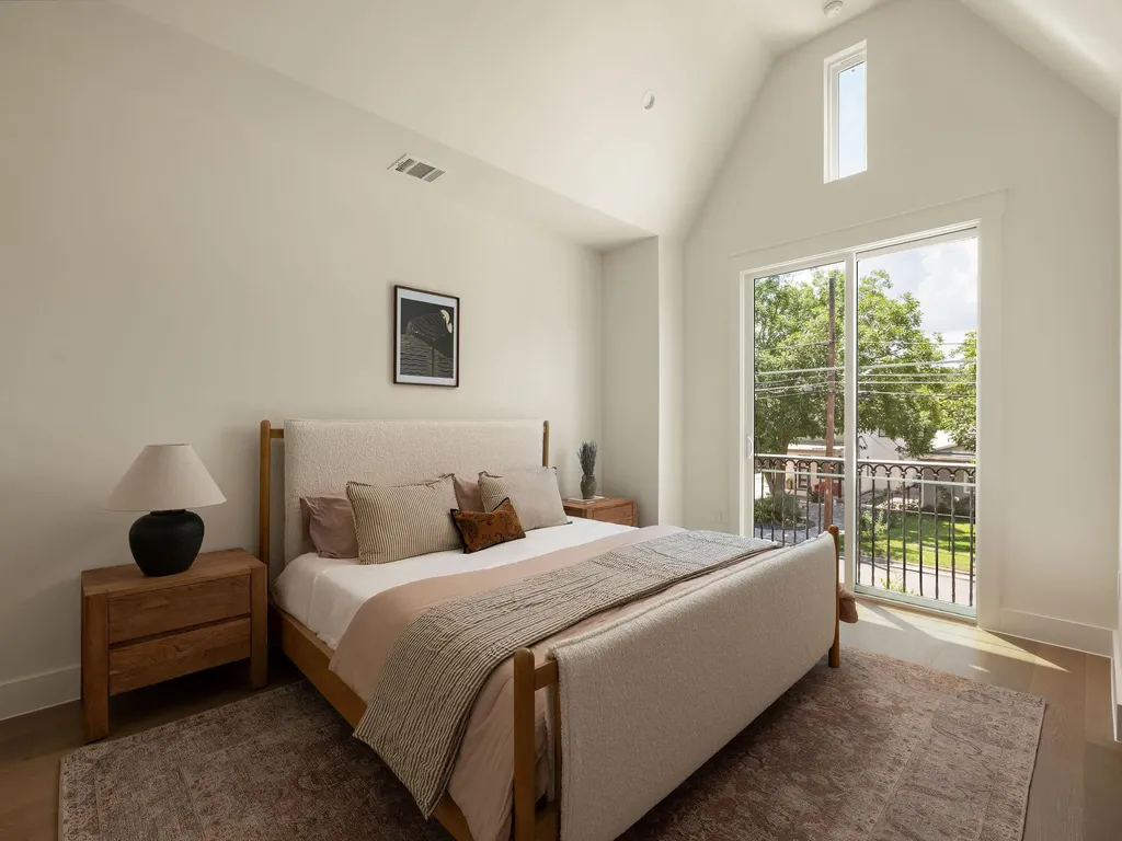 4415 Gillis Street Austin TX 78745