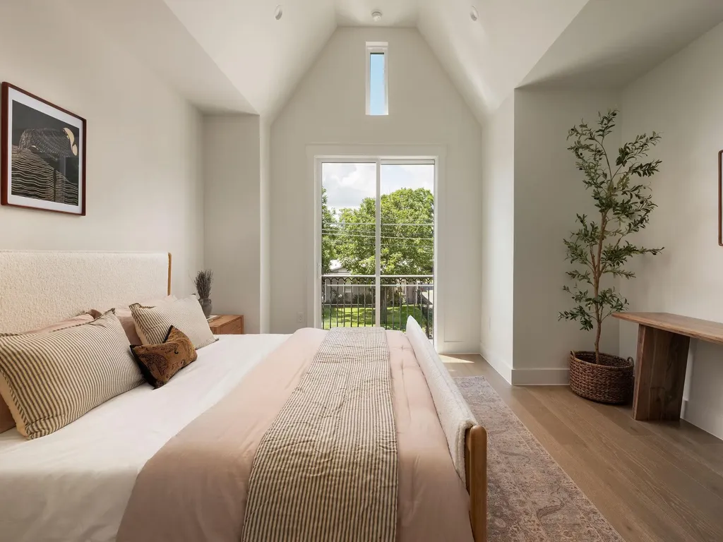4415 Gillis Street Austin TX 78745