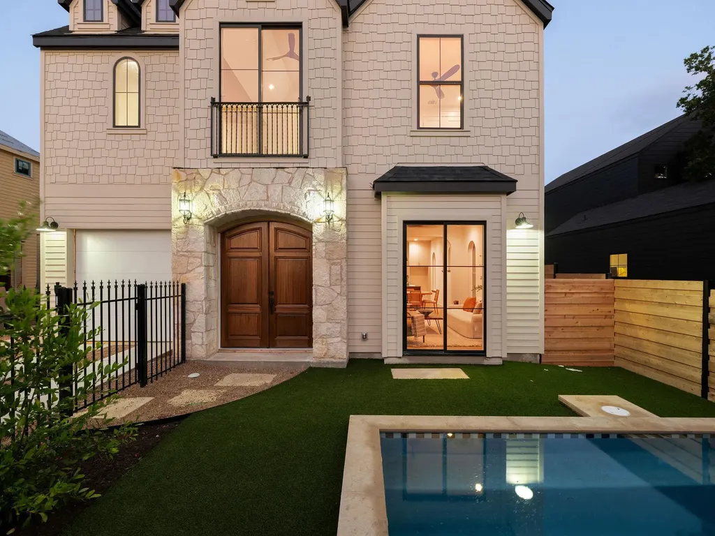 4415 Gillis Street Austin TX 78745