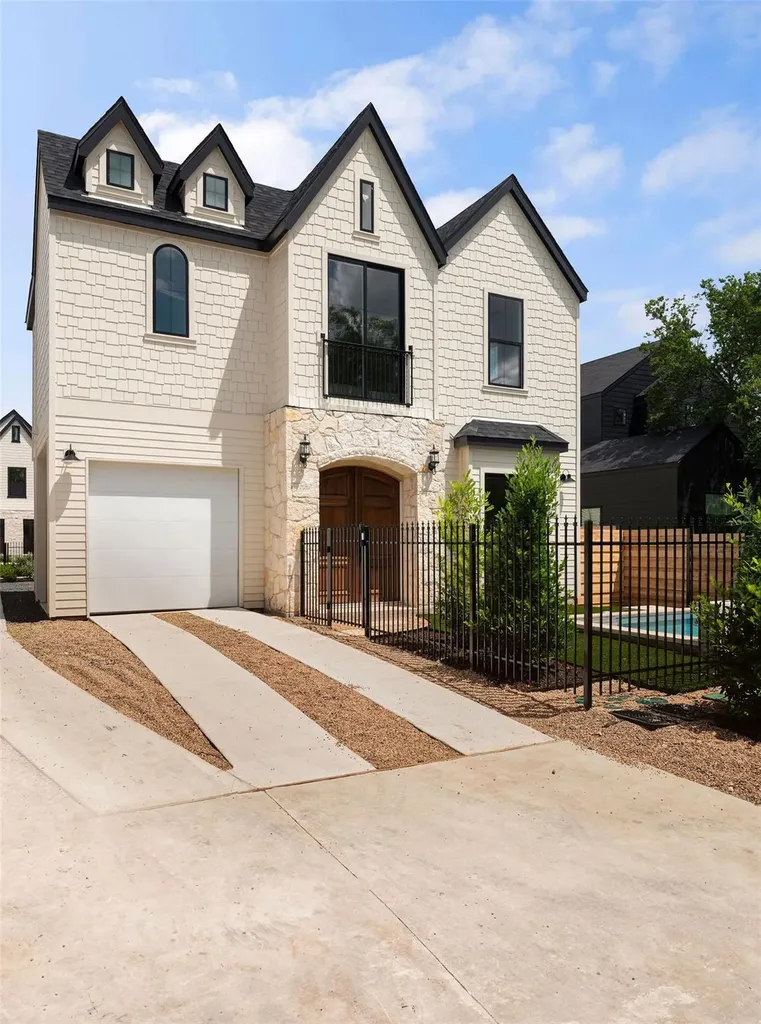 4415 Gillis Street Austin TX 78745