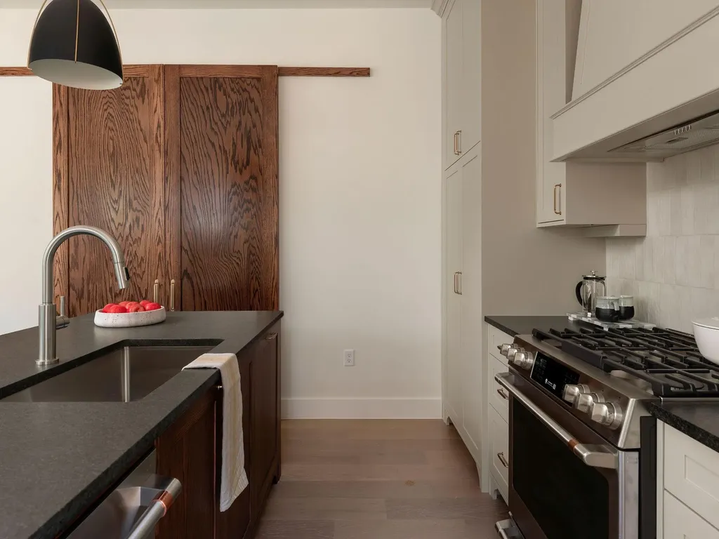 4415 Gillis Street Austin TX 78745