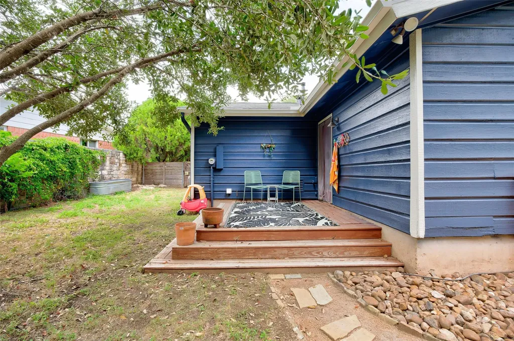 805 Cardiff Drive Austin TX 78745