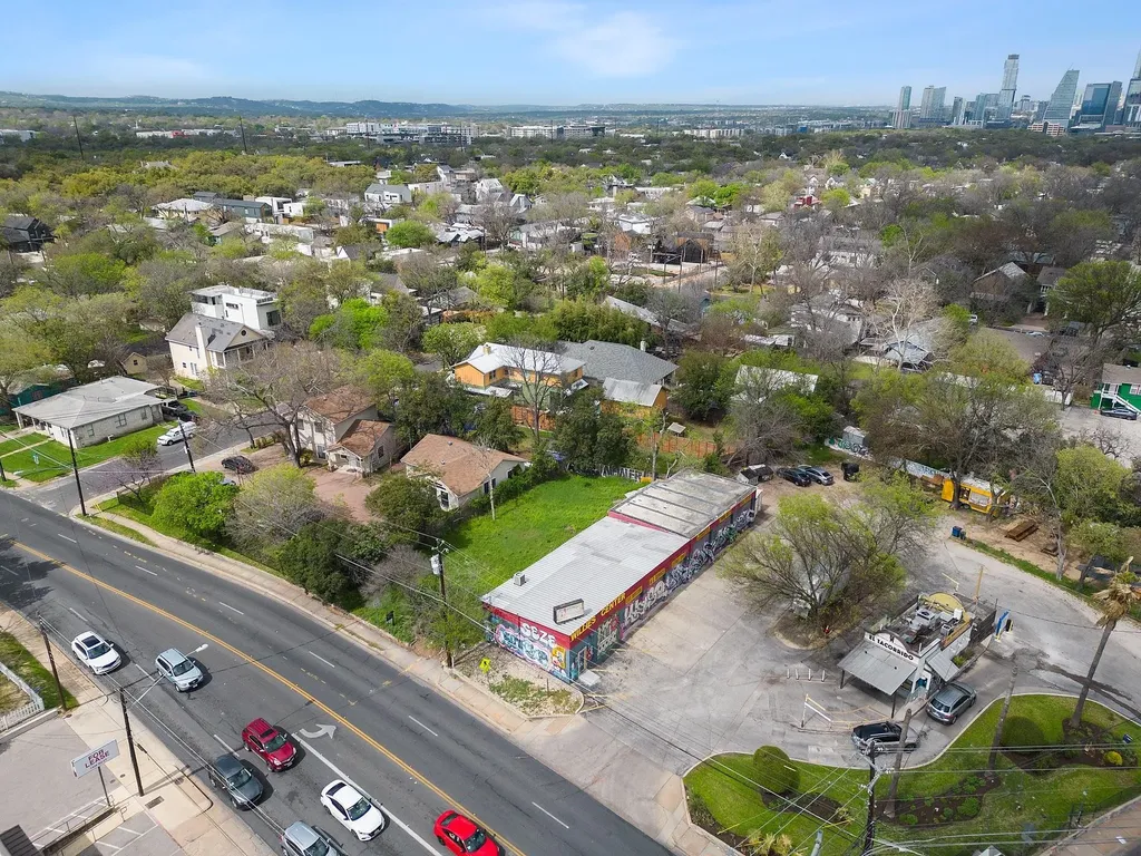 604 W Oltorf Street Austin TX 78704