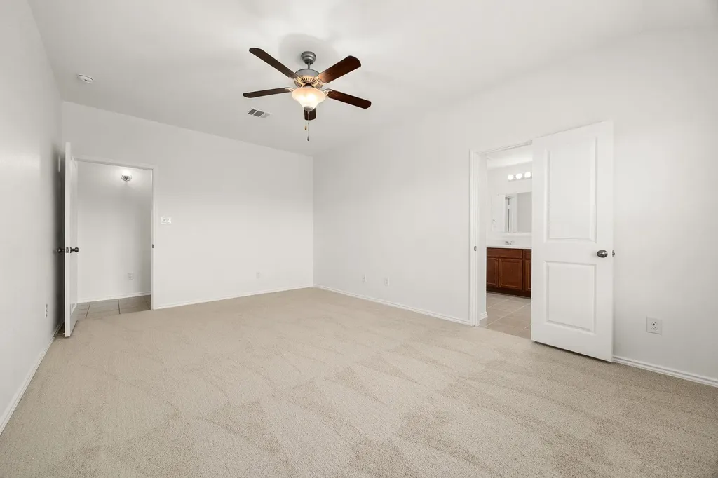21609 Gallus Drive Pflugerville TX 78660