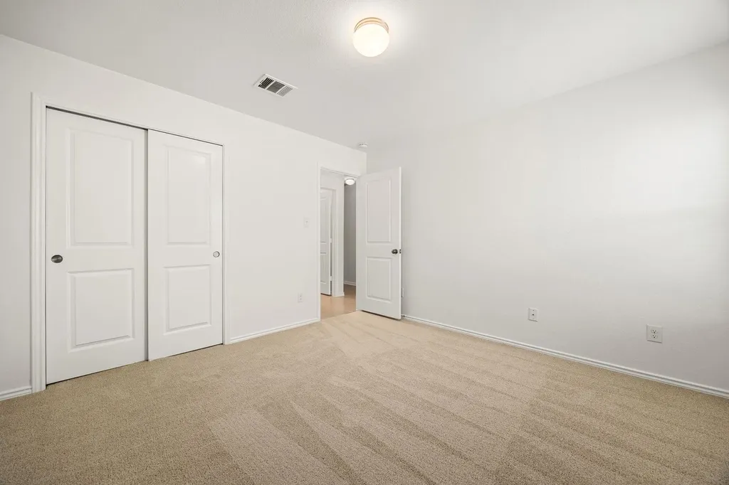 21609 Gallus Drive Pflugerville TX 78660