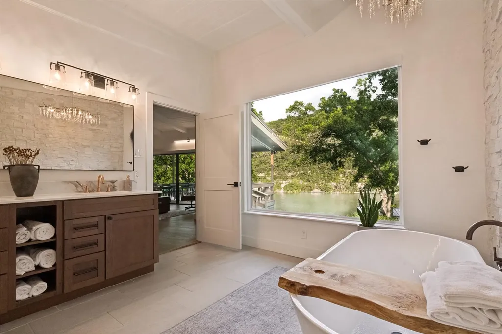 303 Lago Verde Road Austin TX 78734