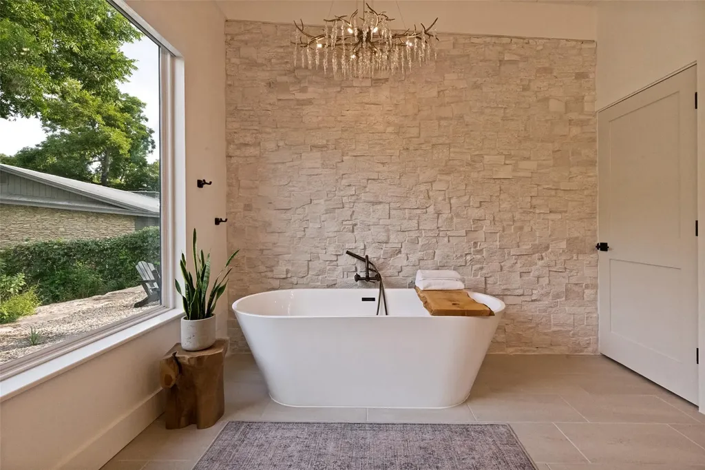 303 Lago Verde Road Austin TX 78734