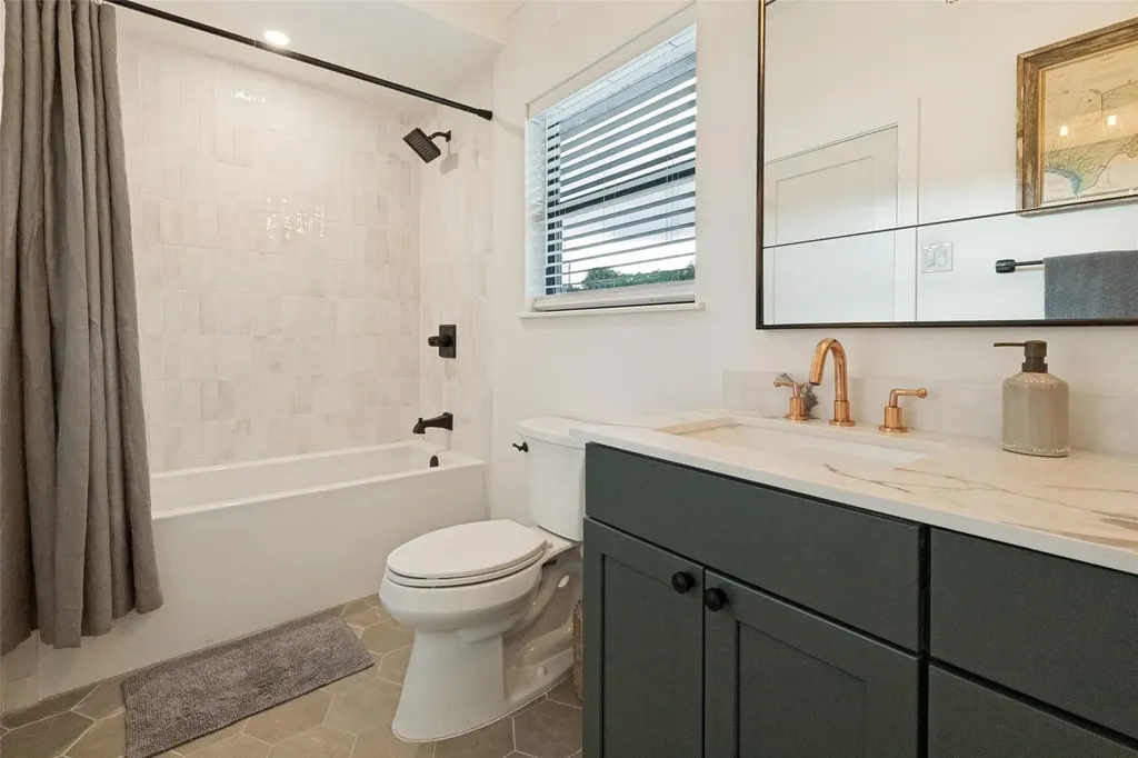 303 Lago Verde Road Austin TX 78734
