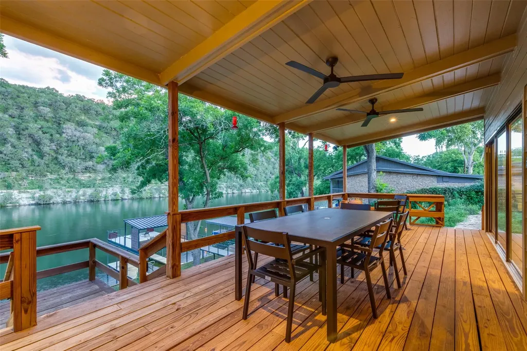 303 Lago Verde Road Austin TX 78734