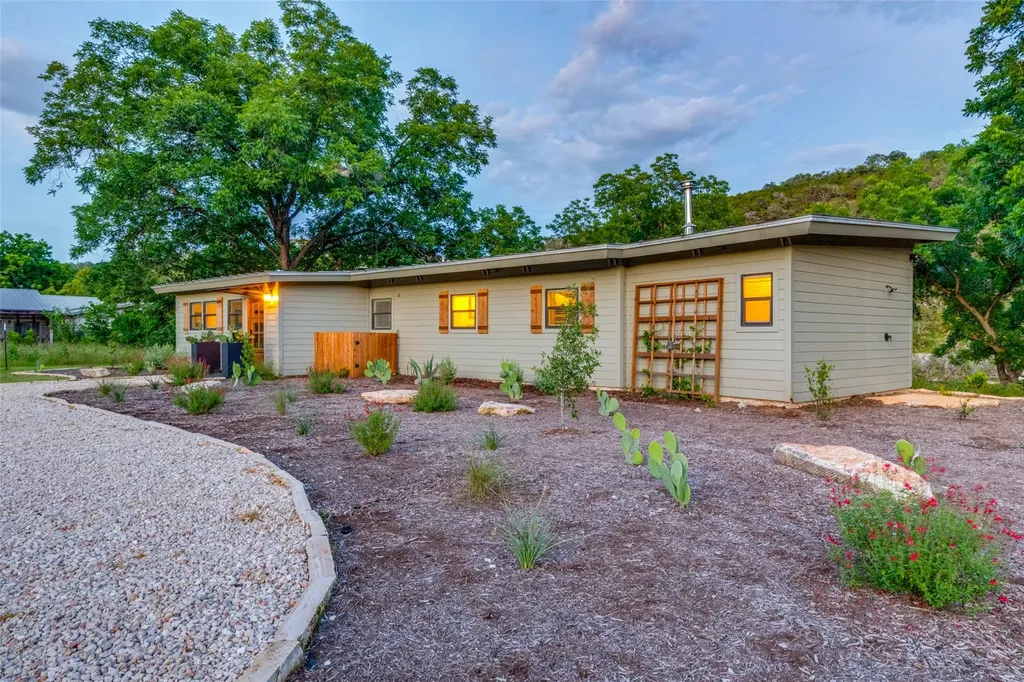 303 Lago Verde Road Austin TX 78734