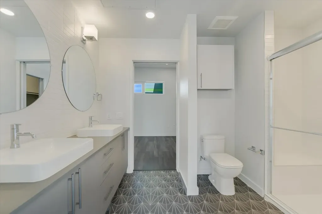 4004 Banister Lane Austin TX 78704