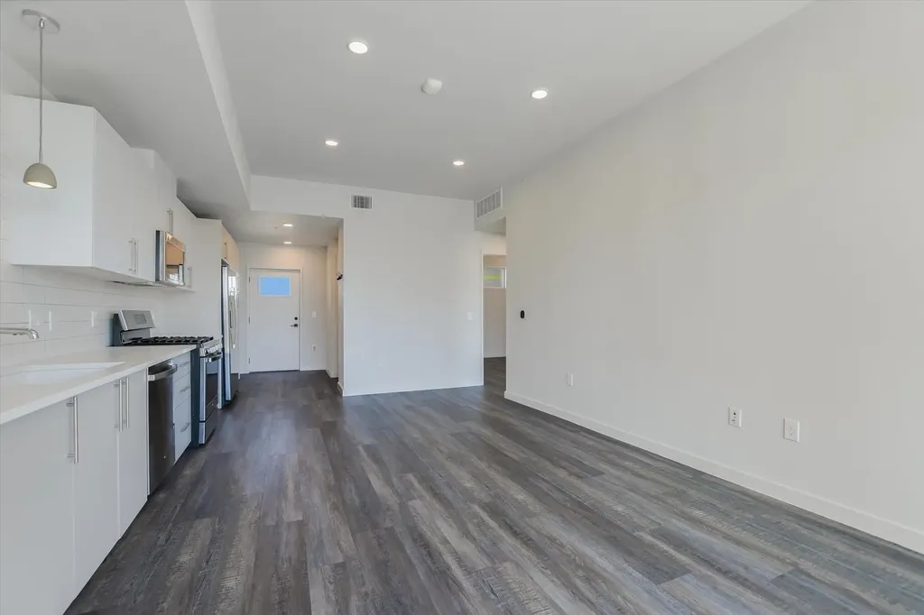 4004 Banister Lane Austin TX 78704