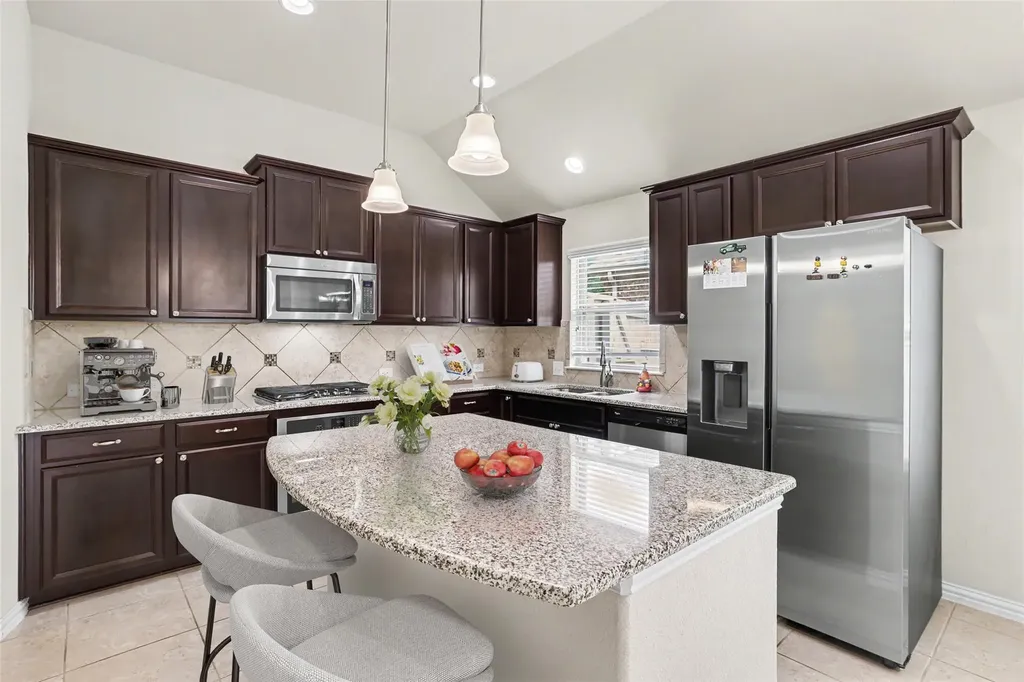 19805 Grail Hollows Cove Pflugerville TX 78660