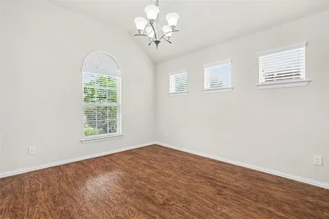 19805 Grail Hollows Cove Pflugerville TX 78660