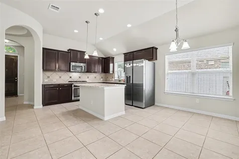 19805 Grail Hollows Cove Pflugerville TX 78660