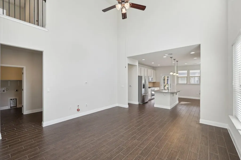 10418 Turnbull Loop Austin TX 78717