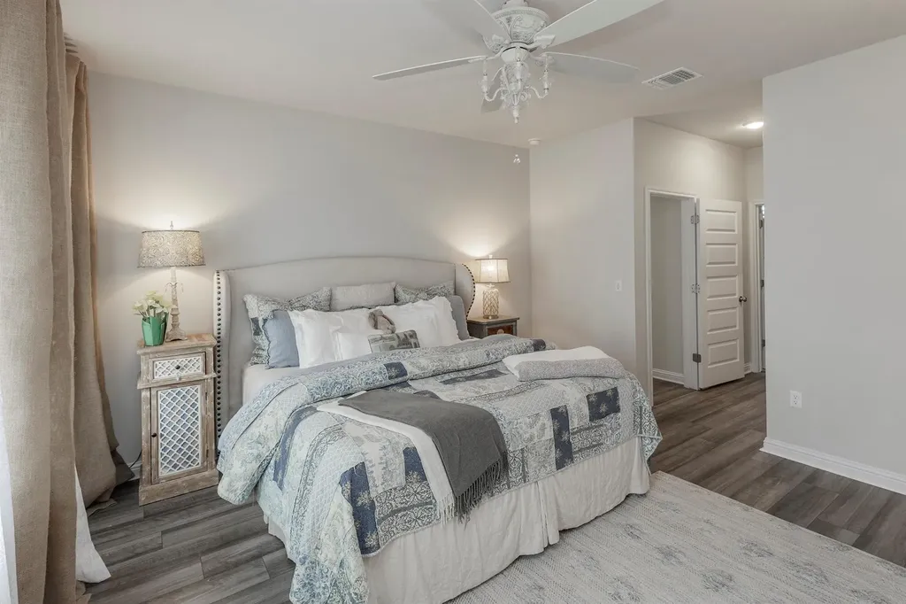 7915 Mellencamp Drive Austin TX 78744