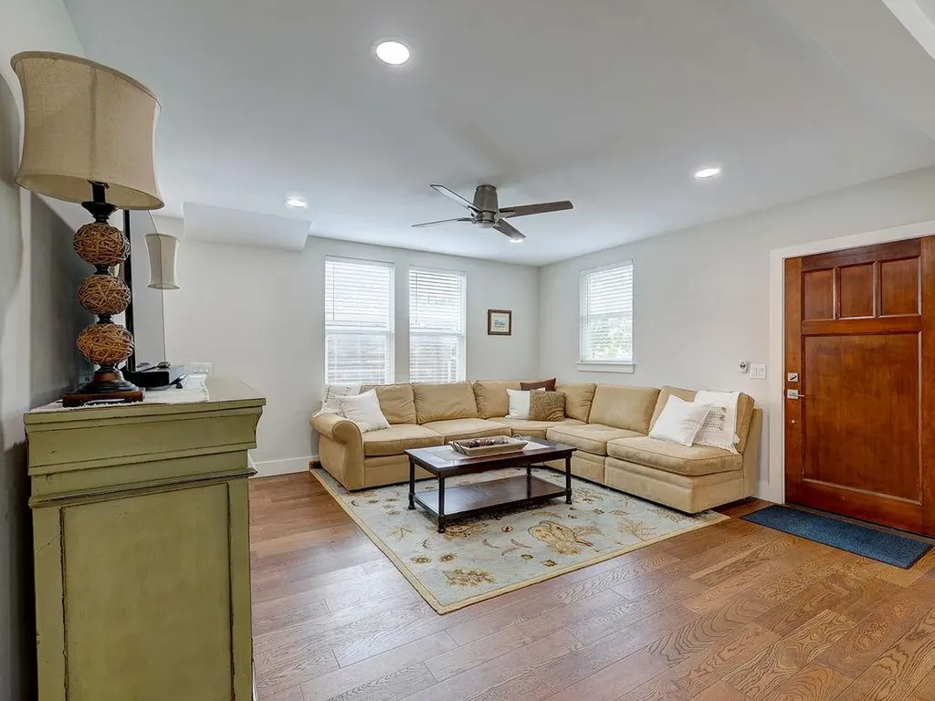 2400 Canterbury Street Austin TX 78702