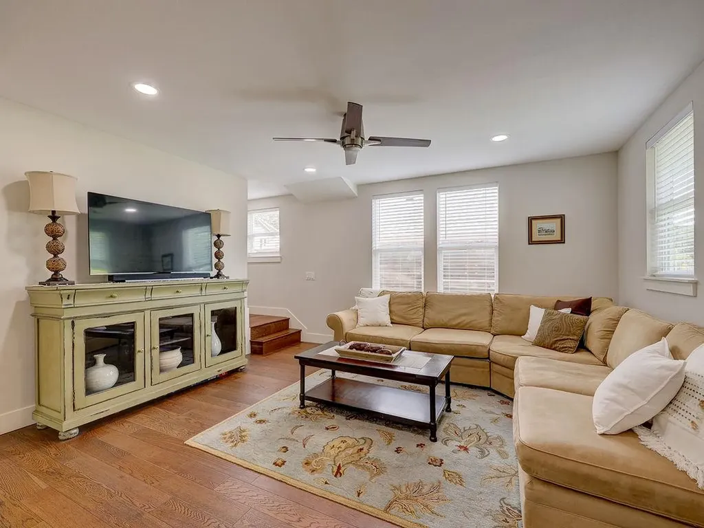 2400 Canterbury Street Austin TX 78702