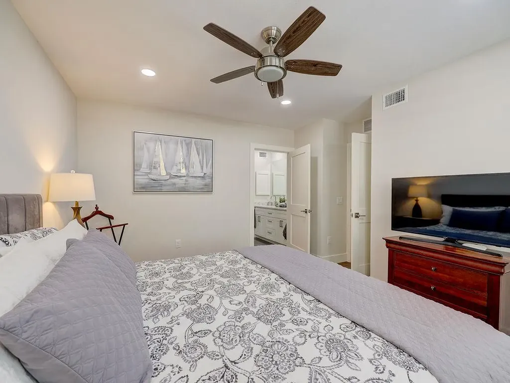 2400 Canterbury Street Austin TX 78702
