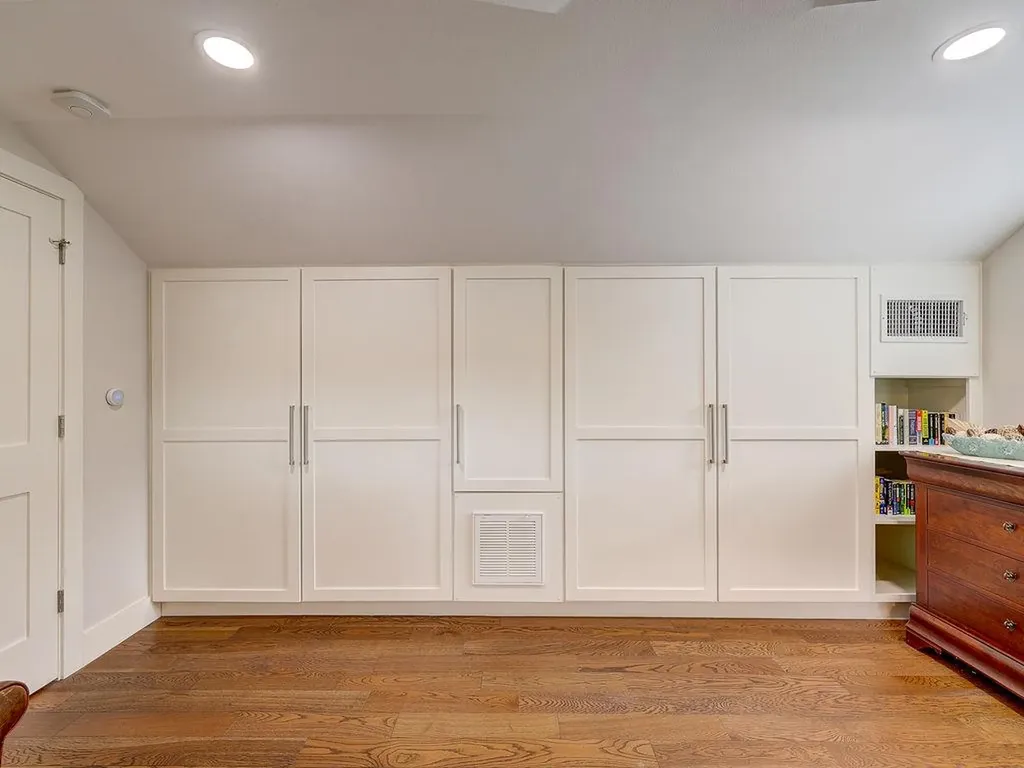 2400 Canterbury Street Austin TX 78702