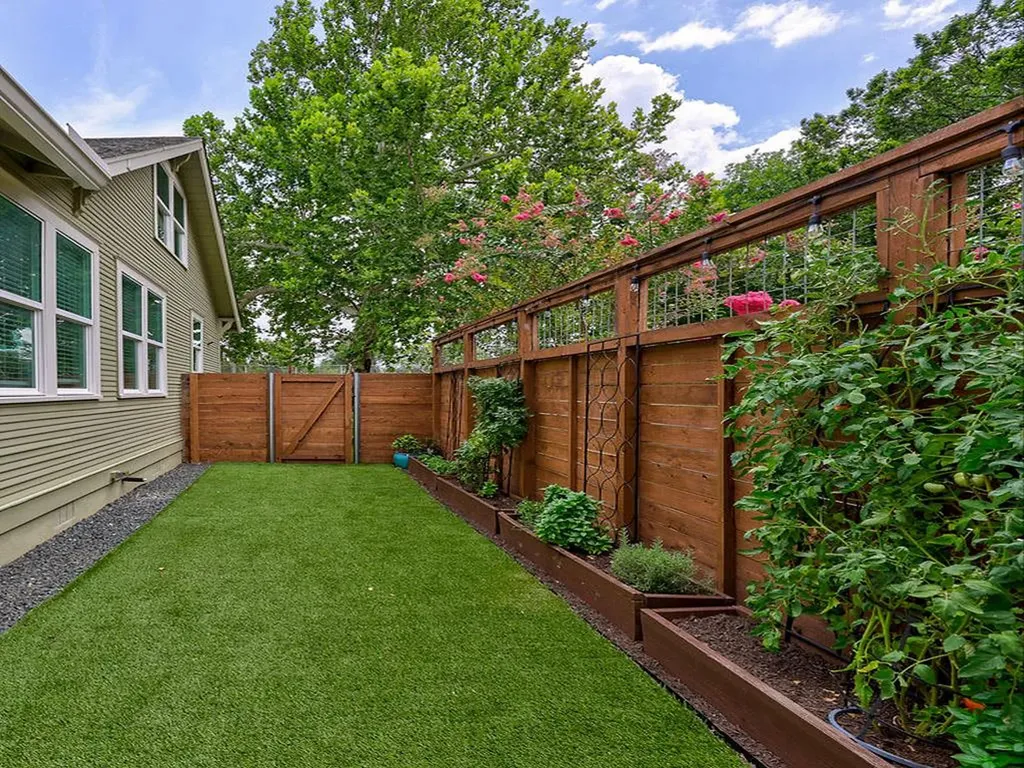 2400 Canterbury Street Austin TX 78702