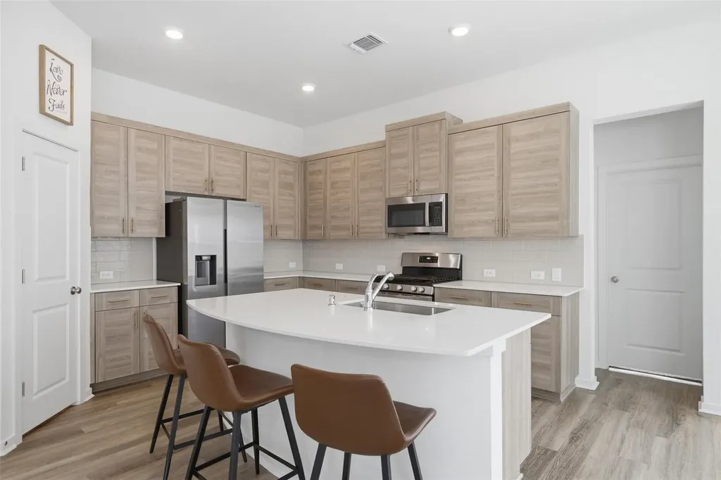 12528 Cockatoo Crossing Manor TX 78653