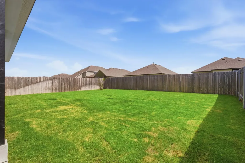 12528 Cockatoo Crossing Manor TX 78653