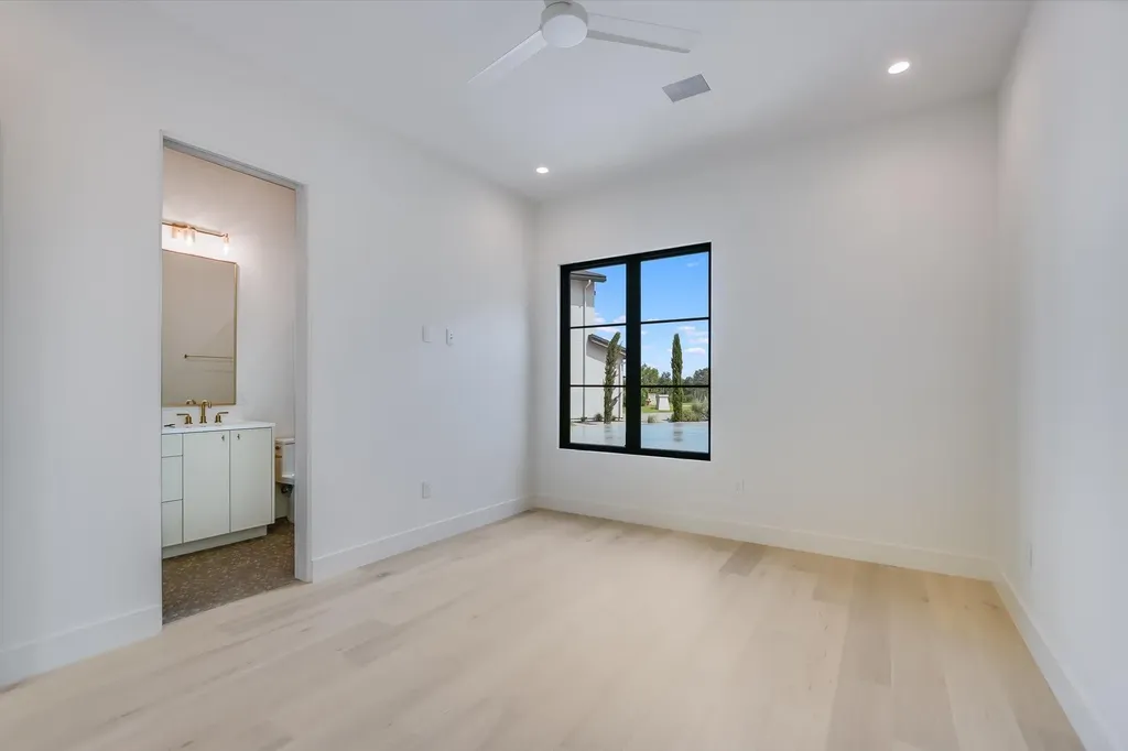 138 Coralberry Horseshoe Bay TX 78657