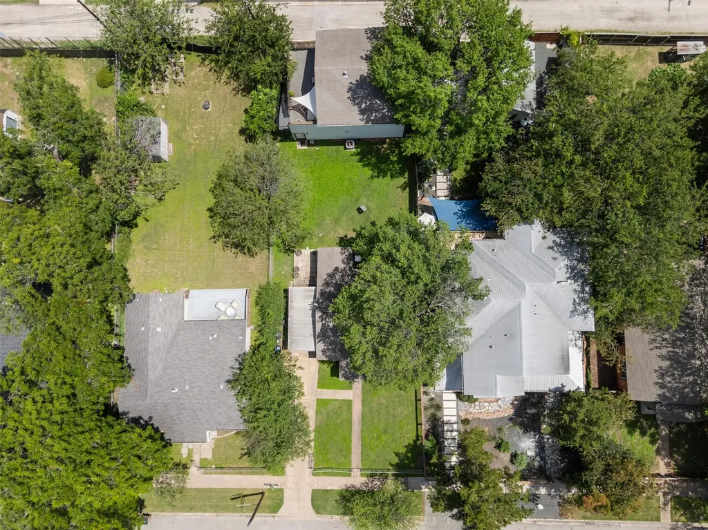 1610 Willow Street Austin TX 78702