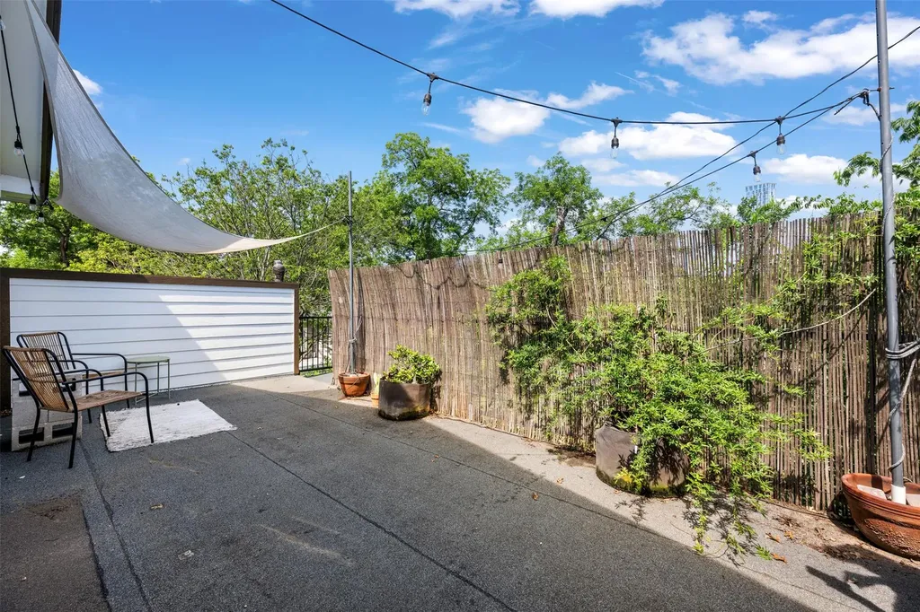 1610 Willow Street Austin TX 78702