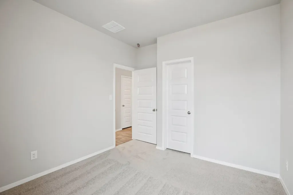 195 Cider Creek Drive Elgin TX 78621