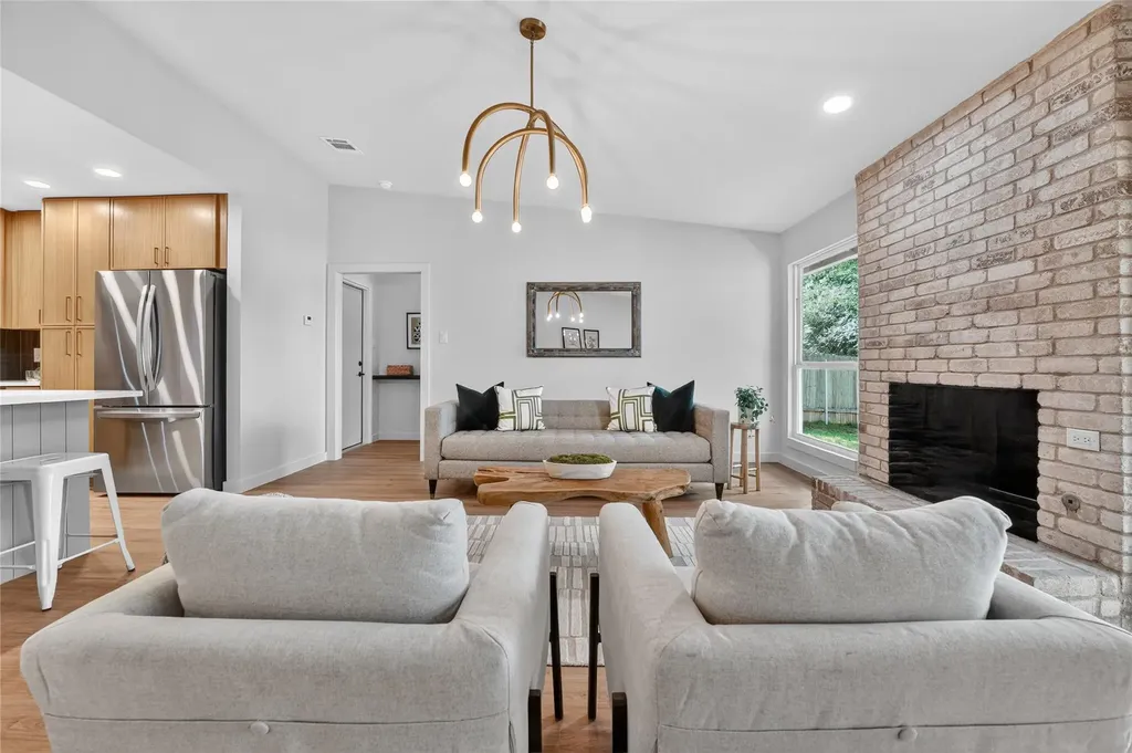 2412 Aldford Drive Austin TX 78745
