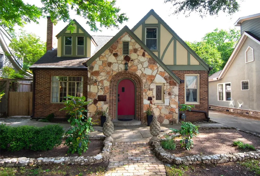 1512 Northwood Road Austin TX 78703