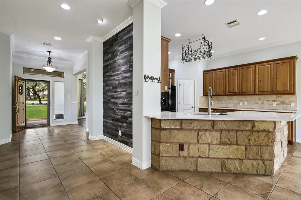 101 Paloma Place Liberty Hill TX 78642