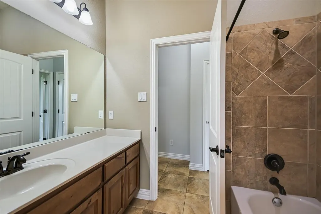 101 Paloma Place Liberty Hill TX 78642