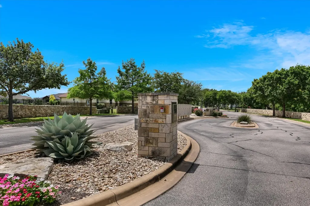 101 Paloma Place Liberty Hill TX 78642