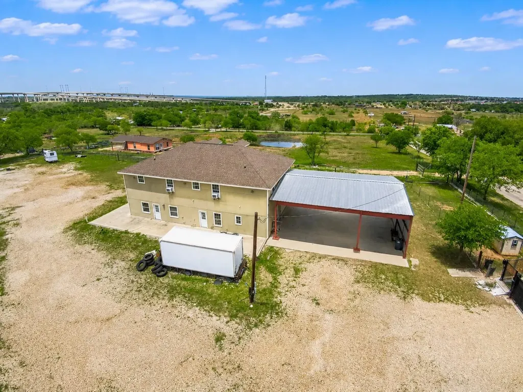 7804 Overstreet Circle Buda TX 78610
