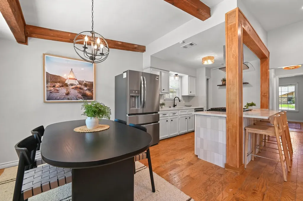 5300 Suburban Drive Austin TX 78745