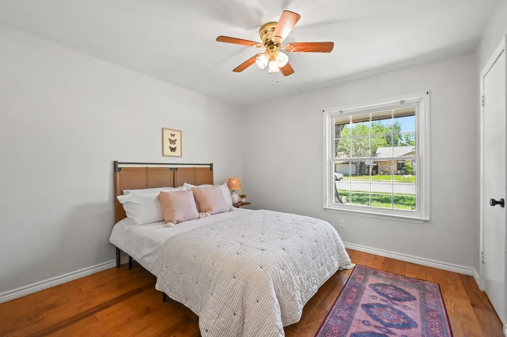 5300 Suburban Drive Austin TX 78745
