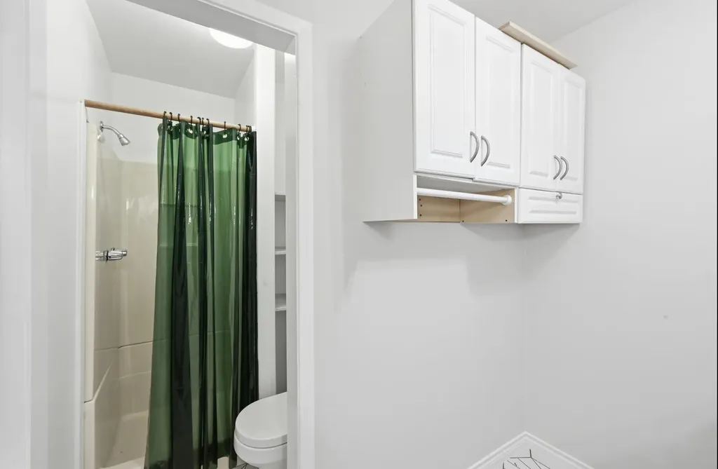 5300 Suburban Drive Austin TX 78745