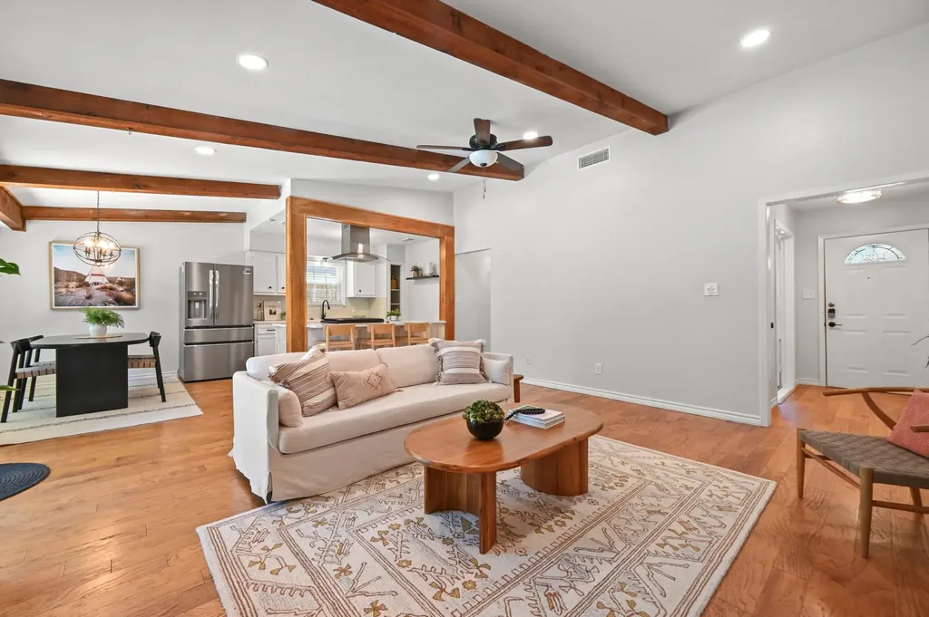 5300 Suburban Drive Austin TX 78745