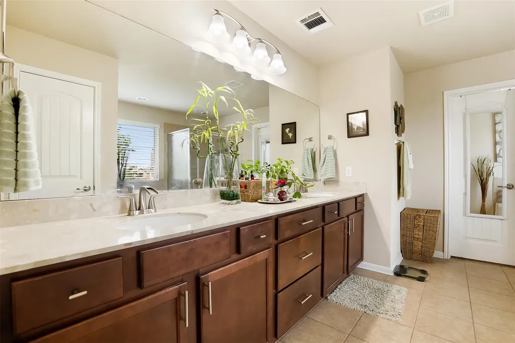 598 Sweet Gum Drive Kyle TX 78640